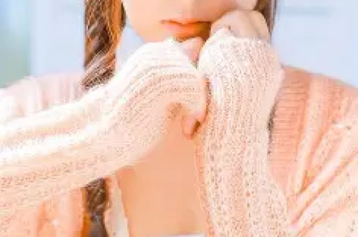 前TVB知名女星又曝大瓜当众被男星伸手进裤子因在海上不敢吭